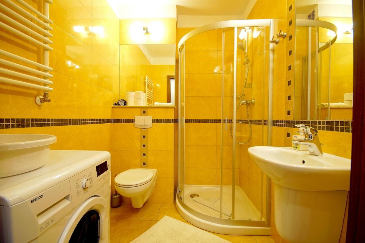 シフィノウイシチェApartament Zdrojowy Parkアパートメント エクステリア 写真