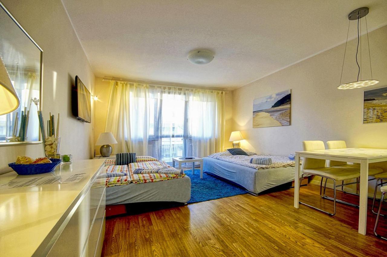 シフィノウイシチェApartament Zdrojowy Parkアパートメント エクステリア 写真